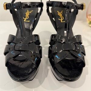 Yves Saint Laurent Women's Black Patent Leather Sandals